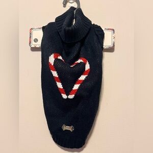Barkley & Finn Navy Blue Dog Sweater with Candy Cane Heart Size Medium NWT